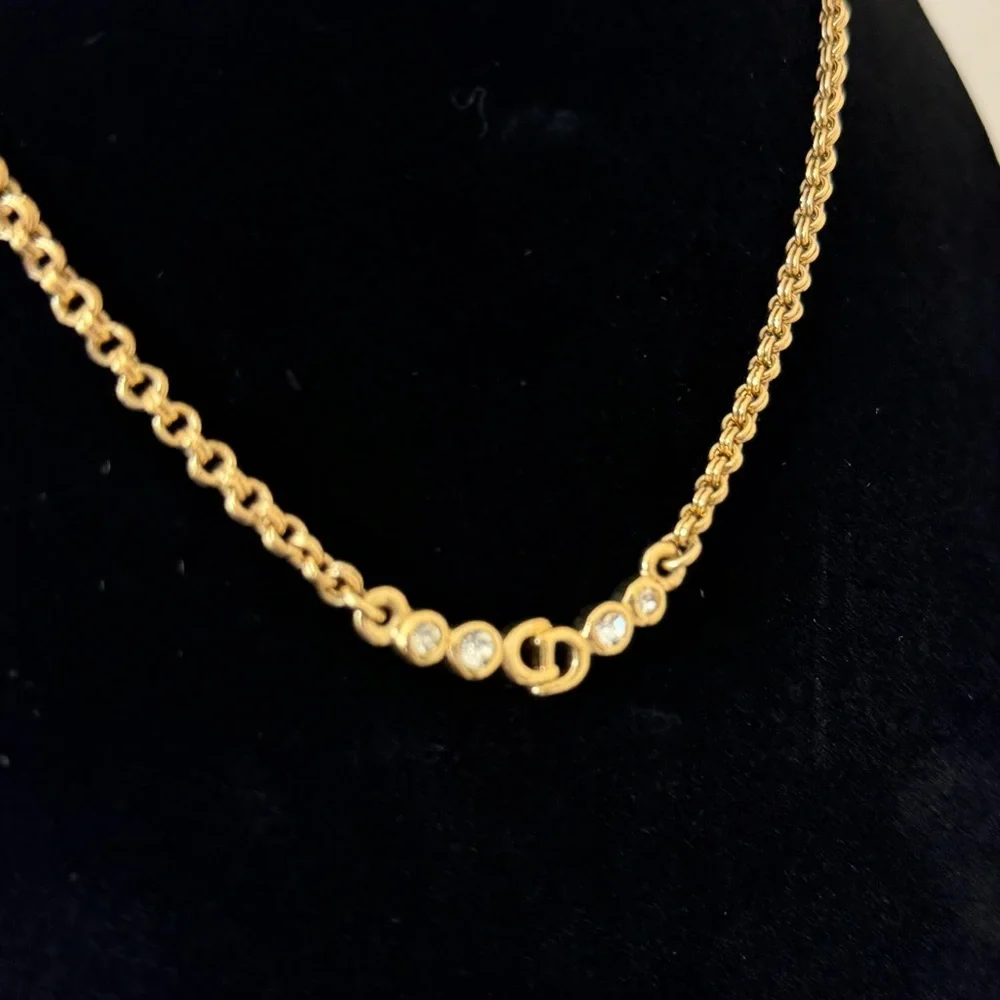 CHRISTIAN DIOR CRYSTAL NECKLACE - Picture 11 of 12